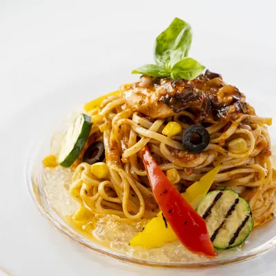 タコと夏野菜グリルのトマト冷製パスタ(7)